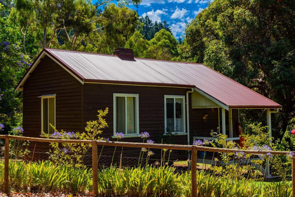 Lewana Cottages Balingup Exteriör bild